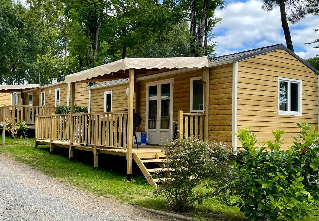 Camping Le Pressoir Petit-Palais-et-Cornemps エクステリア 写真