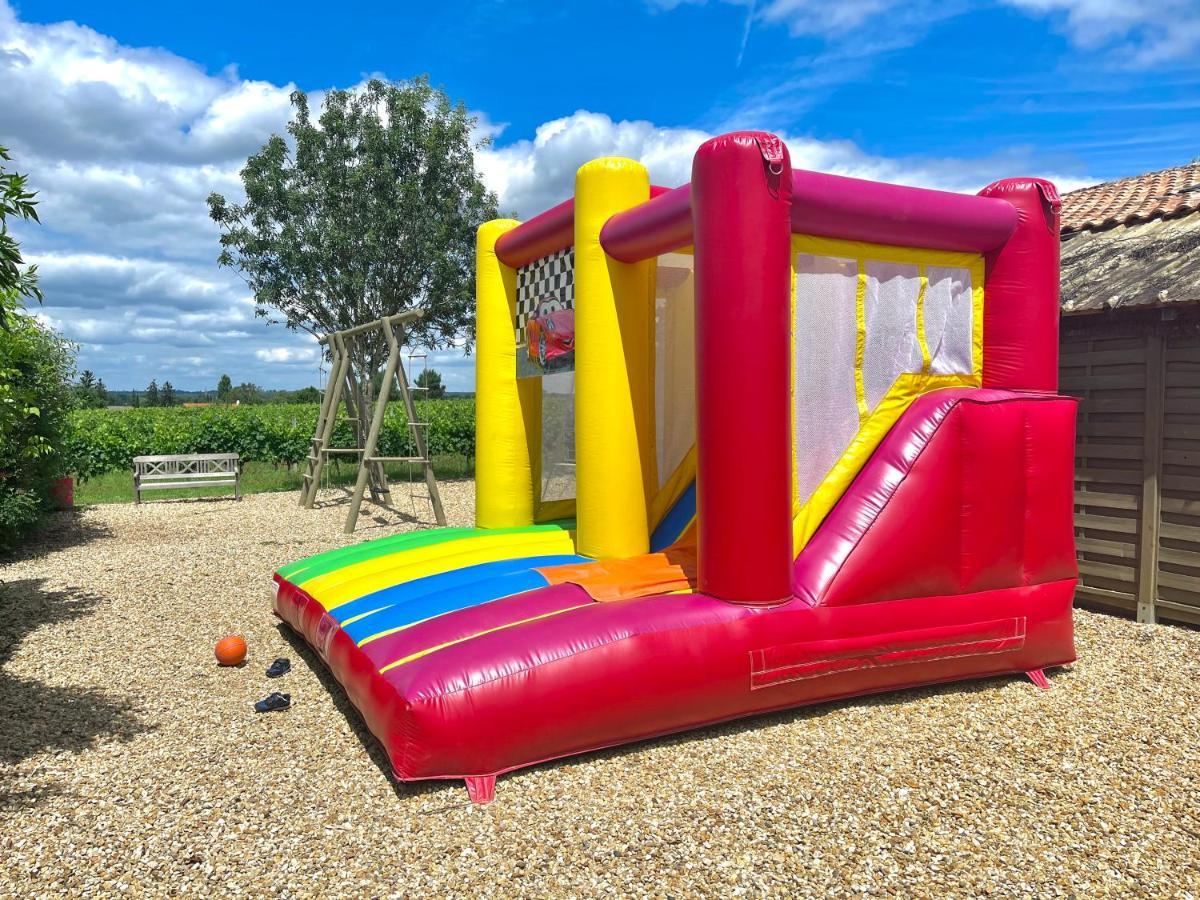 Camping Le Pressoir Petit-Palais-et-Cornemps エクステリア 写真