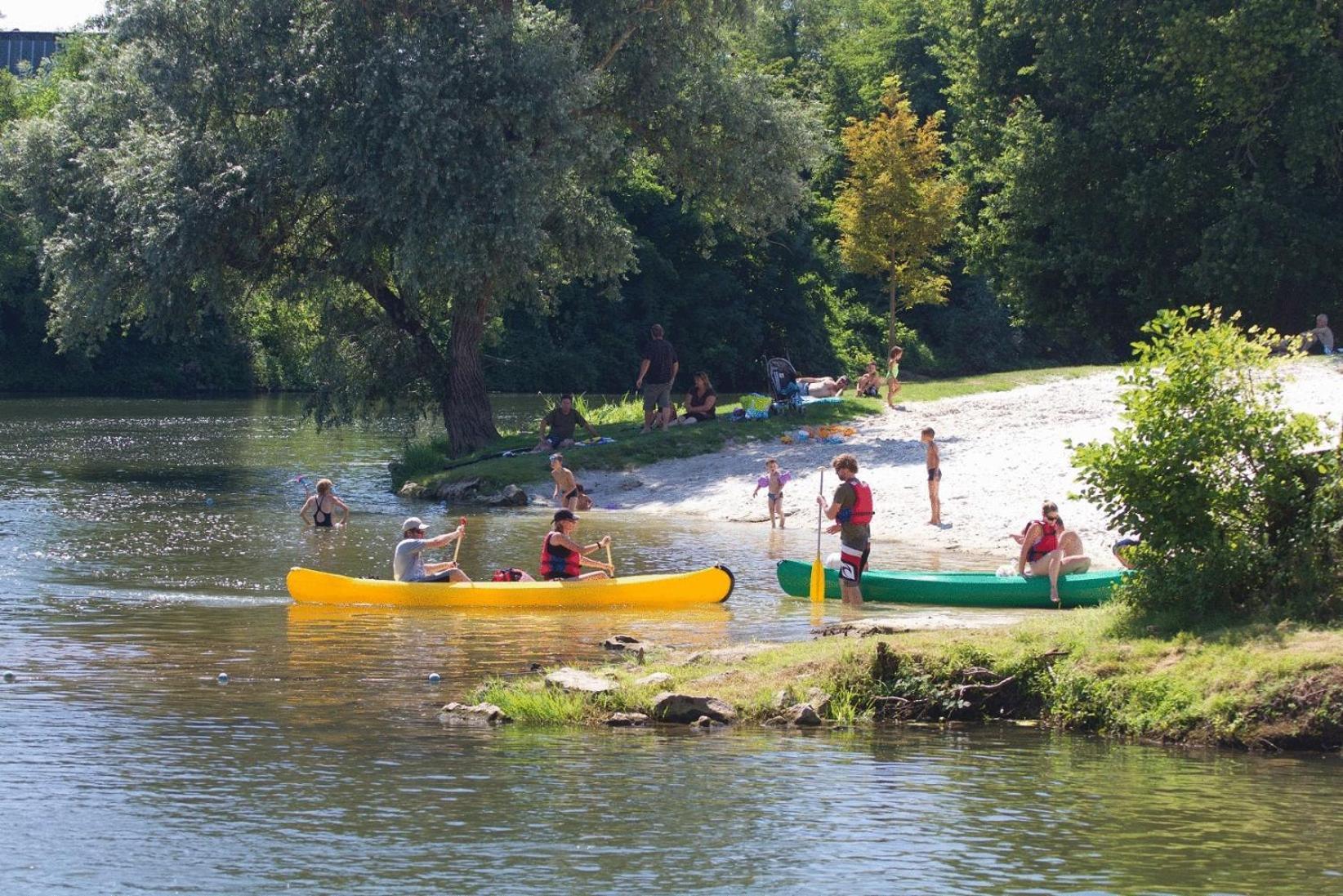 Camping Le Pressoir Petit-Palais-et-Cornemps エクステリア 写真